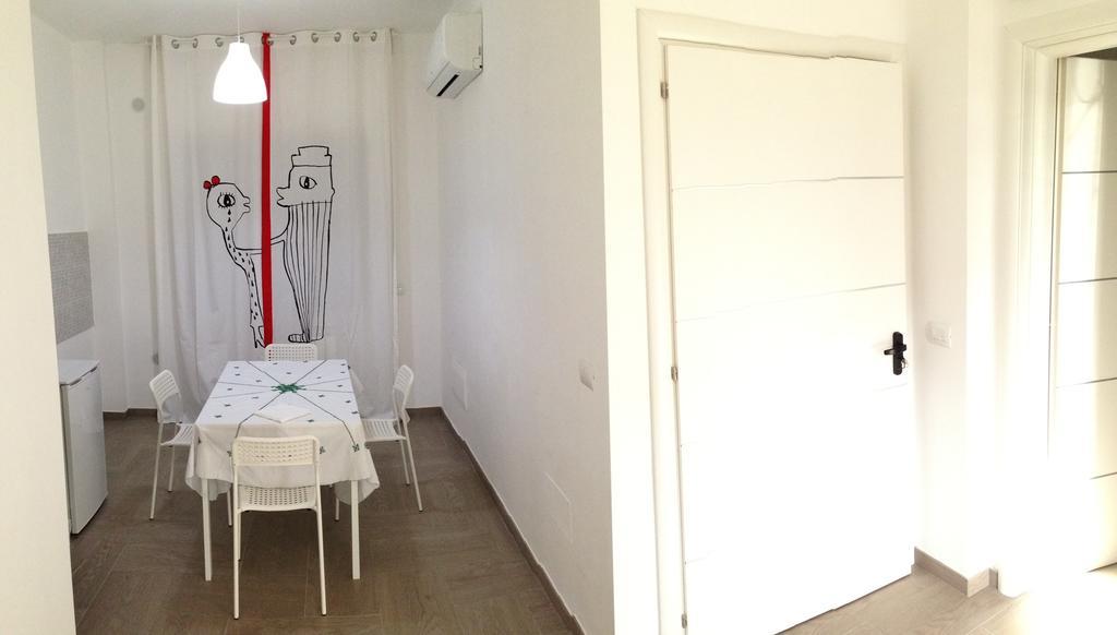 Deluxe Studio